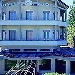 Lido La Perla Nera Отель Стреза