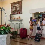Отель Lido La Perla Nera