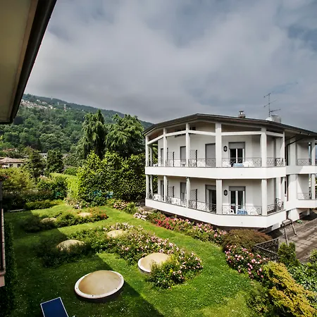 Lido La Perla Nera Hotel