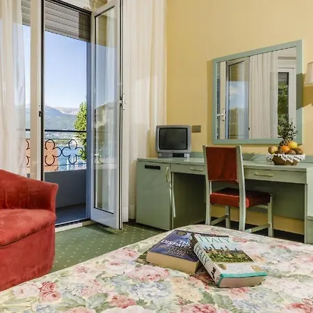 Lido La Perla Nera Hotel