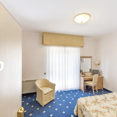 Lido La Perla Nera Hotel