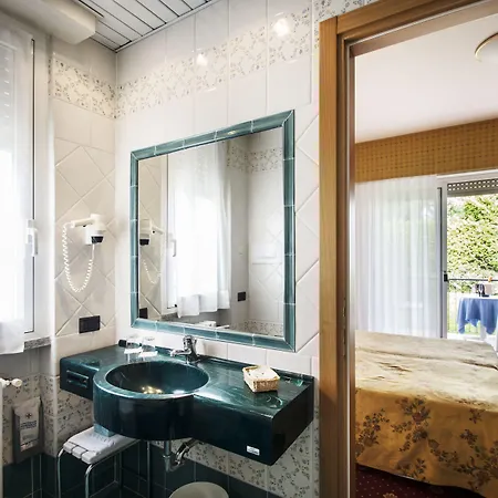 Lido La Perla Nera Hotel