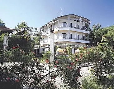 Lido La Perla Nera 호텔 스트레사