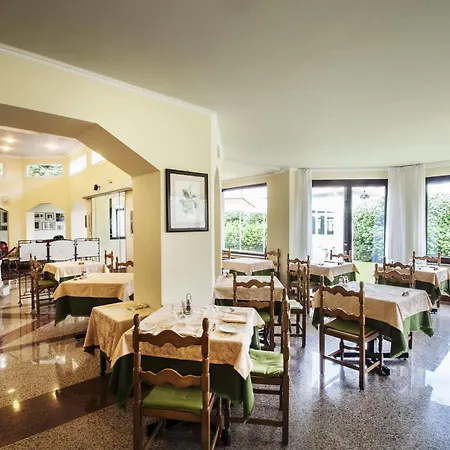 Lido La Perla Nera 3*