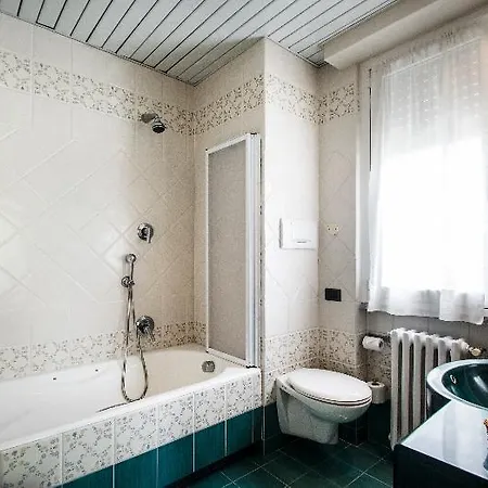 Lido La Perla Nera 호텔 3*