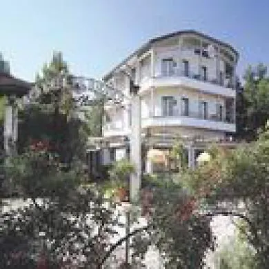 Lido La Perla Nera 스트레사