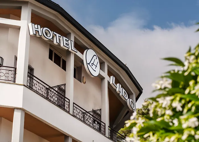 Lido La Perla Nera ホテル 3*