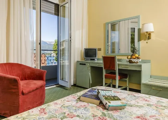 Lido La Perla Nera Hotel