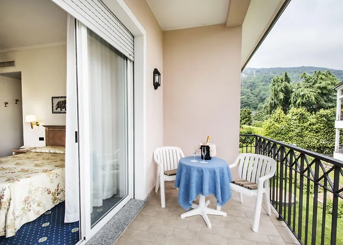 ホテル Lido La Perla Nera 3*