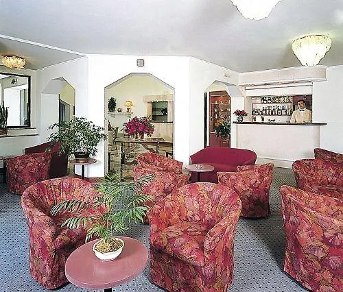 Lido La Perla Nera ホテル ストレーザ