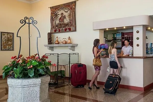 호텔 Lido La Perla Nera