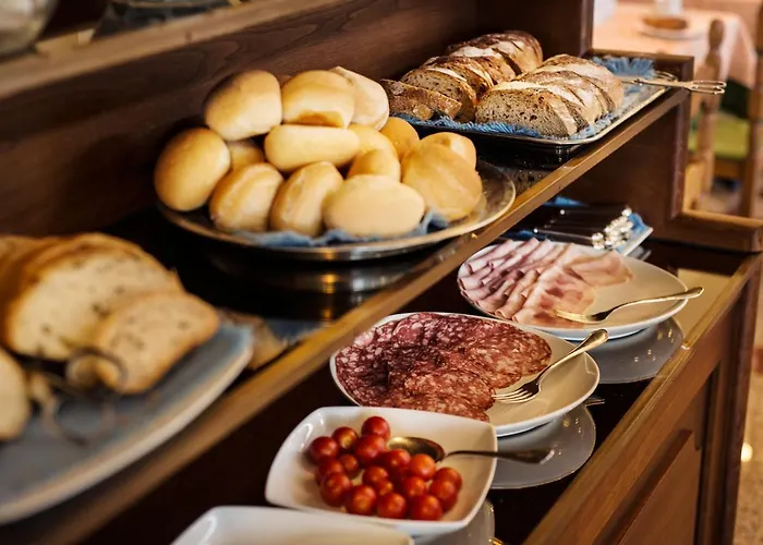 ホテル Lido La Perla Nera ストレーザ