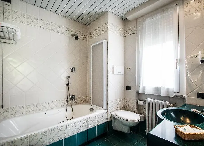 Lido La Perla Nera Hotel 3*