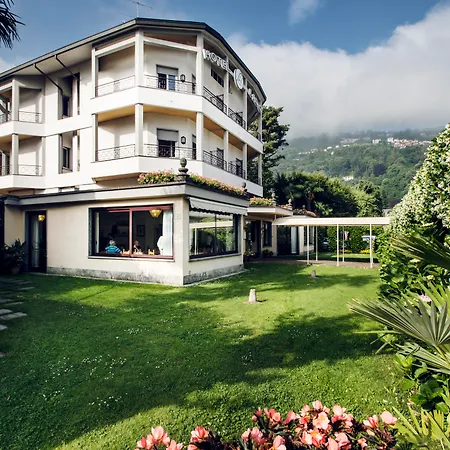 Hotel Lido La Perla Nera